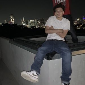 Meet your Posher, Aaron